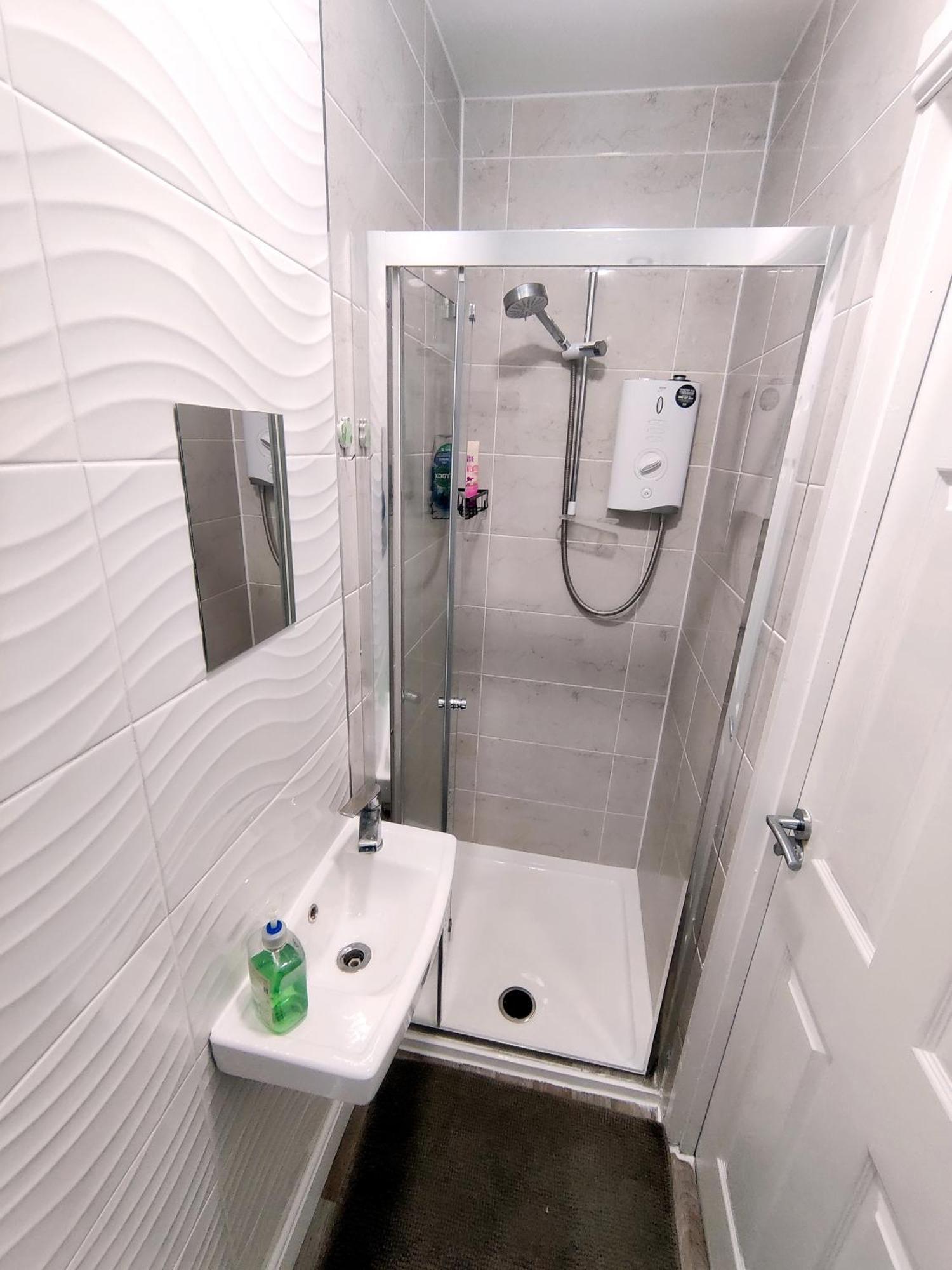 House Share With Few Ensuite Rooms Near Southmead Bristol Exteriér fotografie