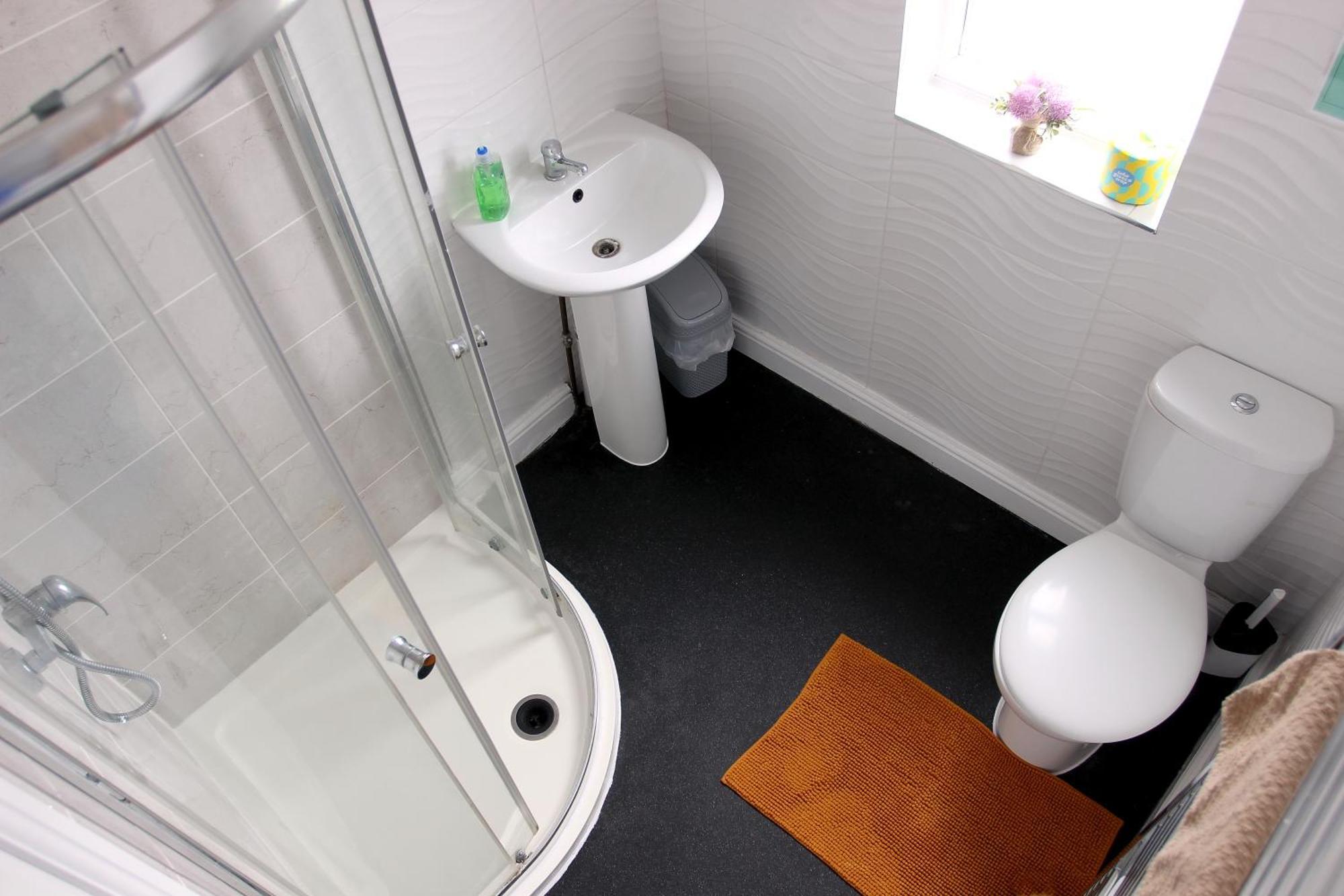House Share With Few Ensuite Rooms Near Southmead Bristol Exteriér fotografie